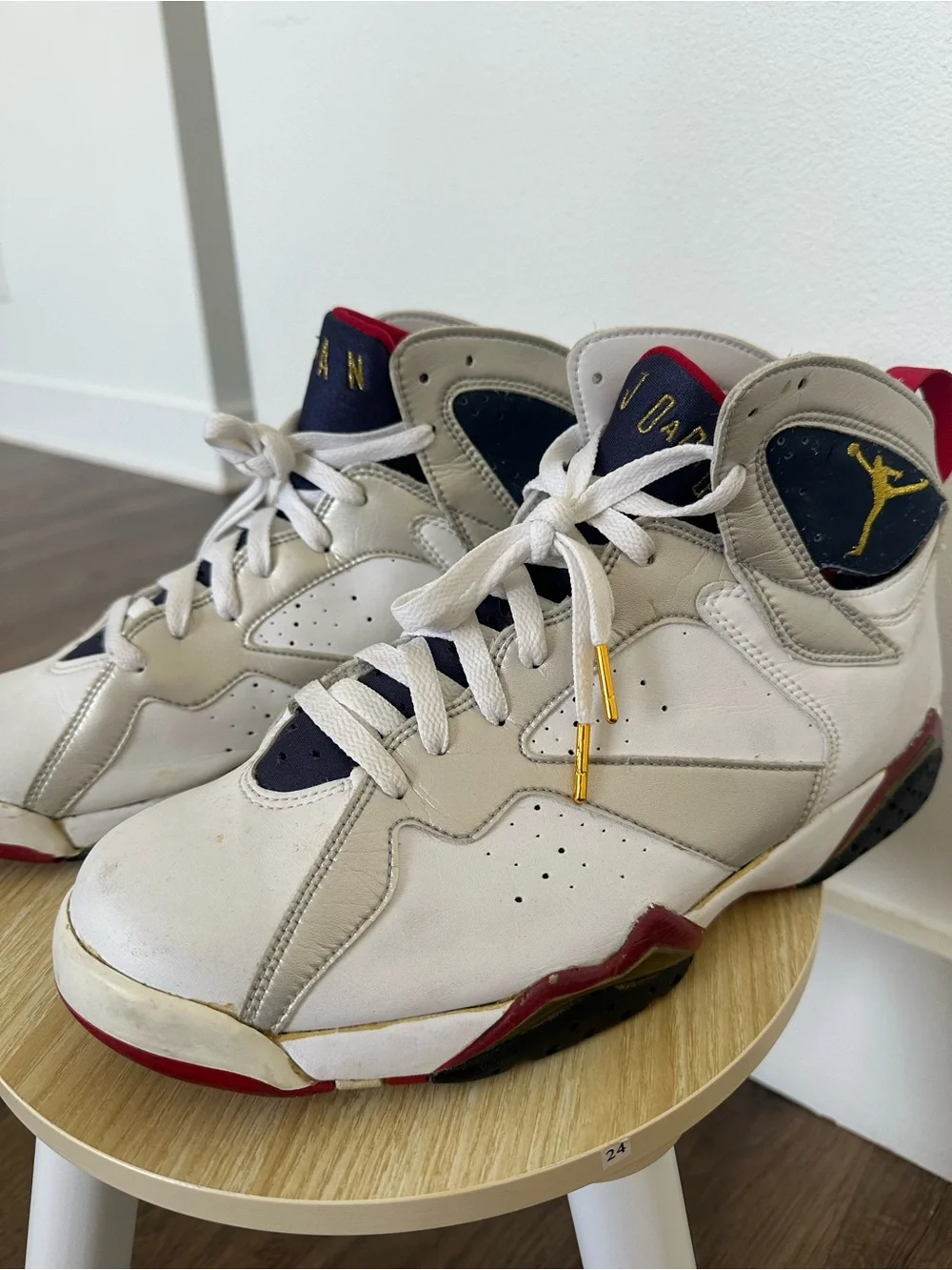Jordan men’s Air Jordan 7 Retro Olympic